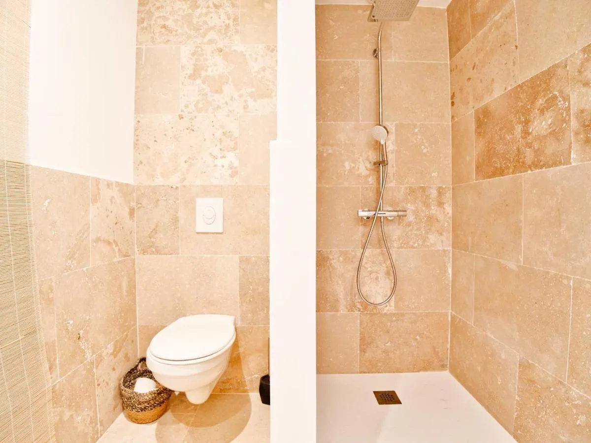 La Bambouseraie De Sulauze Miramas Homestay