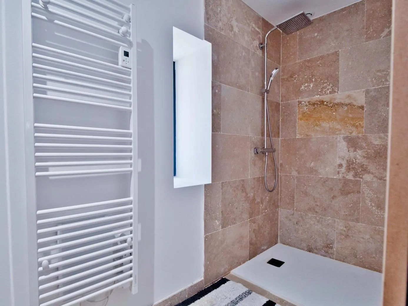 La Bambouseraie De Sulauze Miramas Homestay