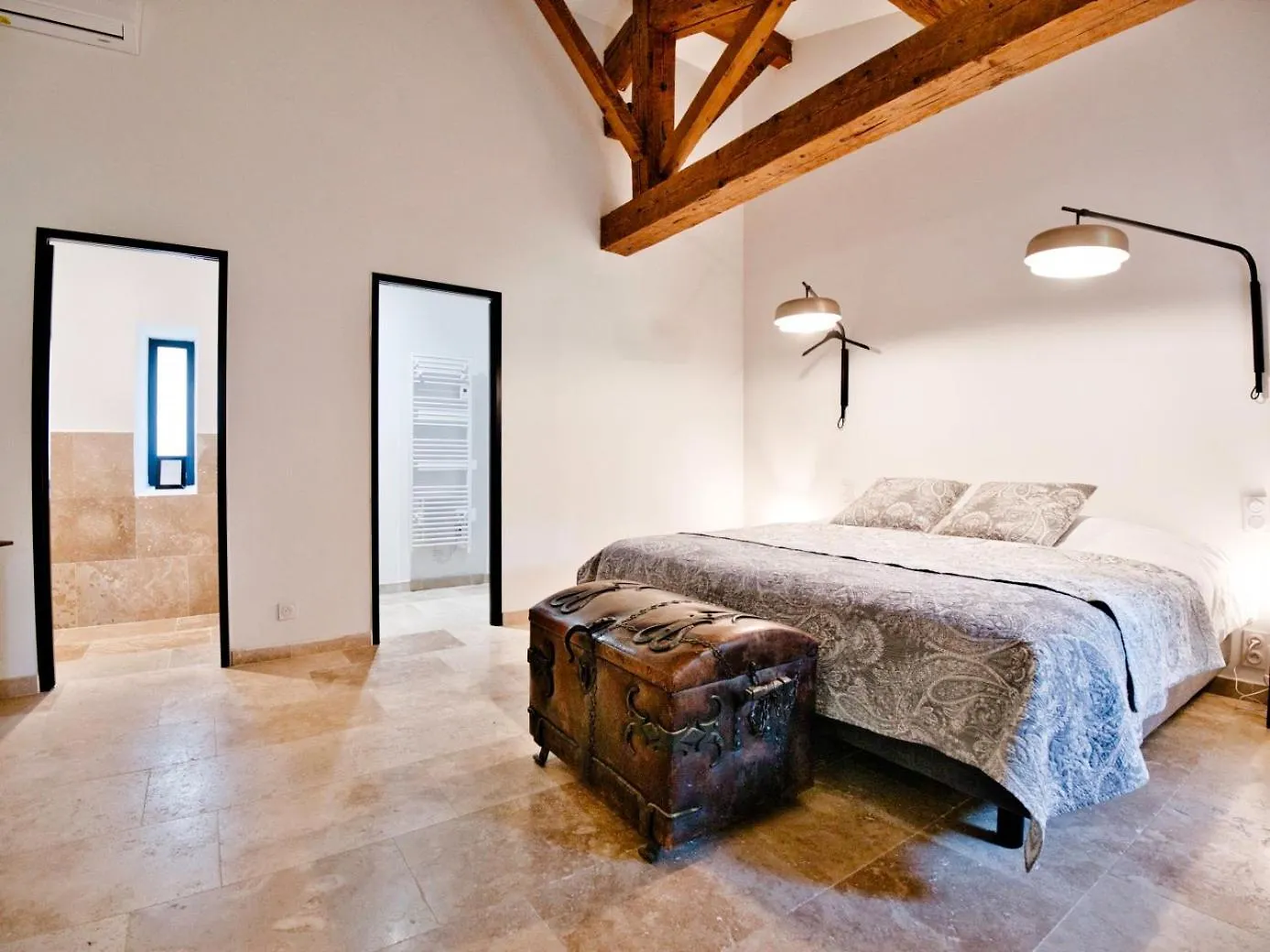 Homestay La Bambouseraie De Sulauze Miramas